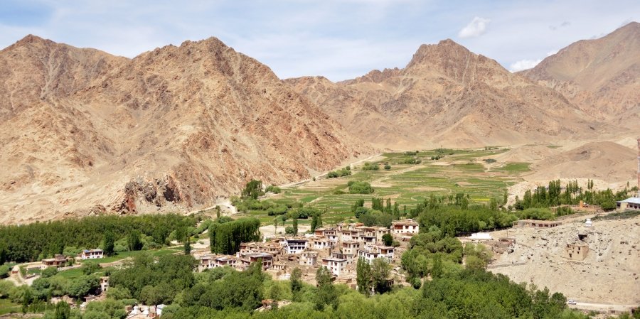 Village on the road to Nubra Valley