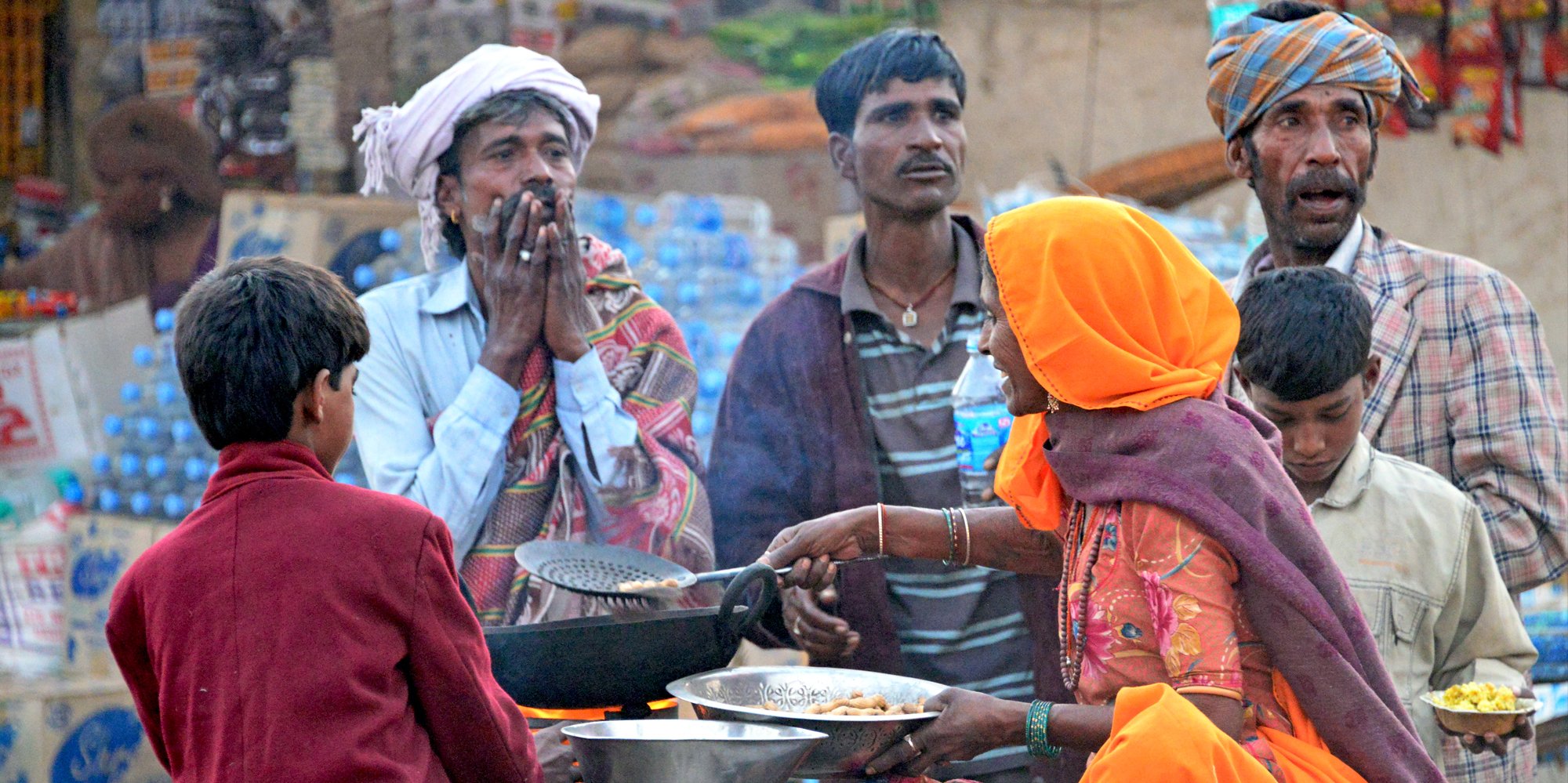 Amazed near the Peanut Vendor